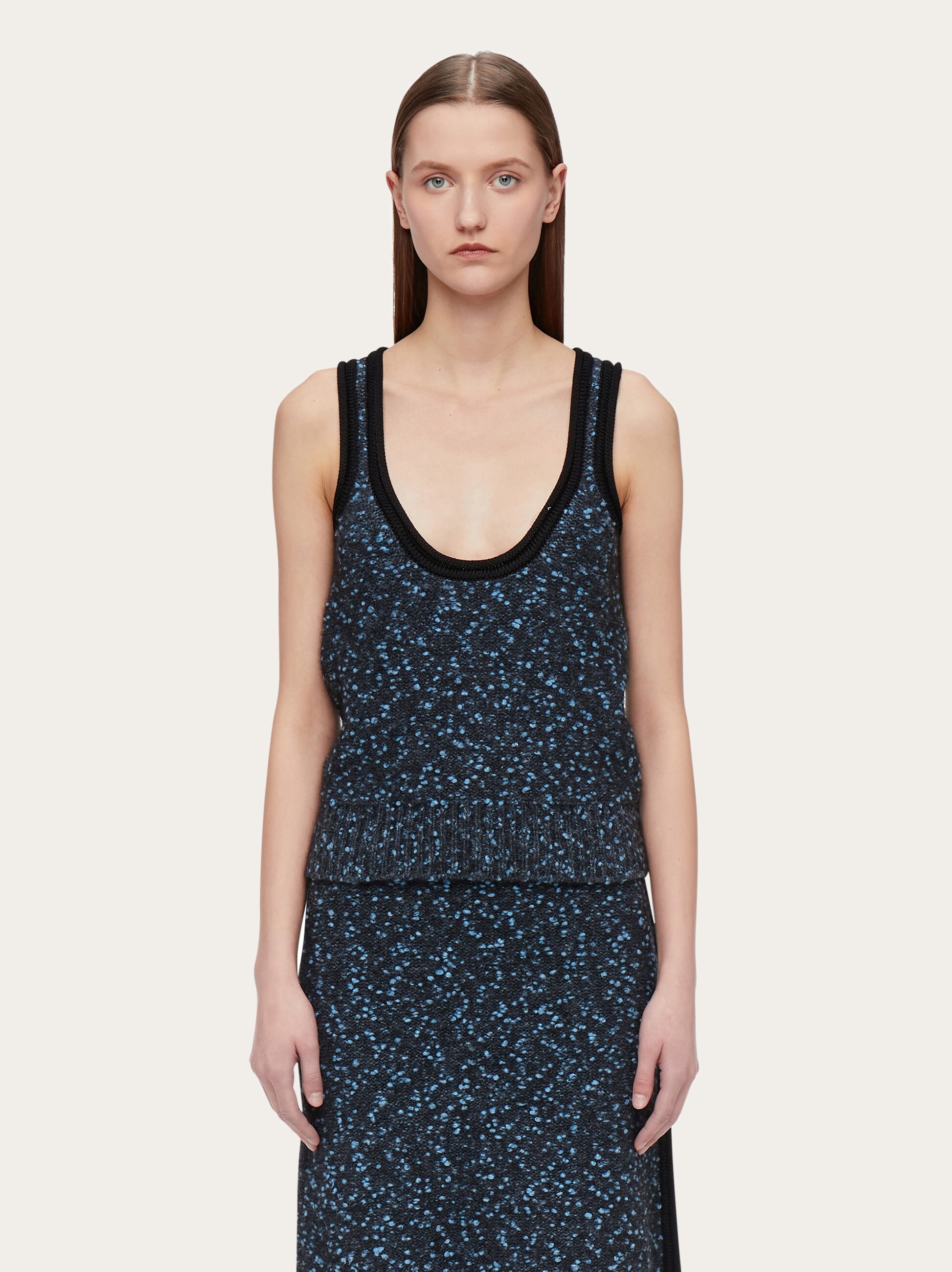 Sleeveless bouclé vest - Ready to Wear - Women - Salvatore 