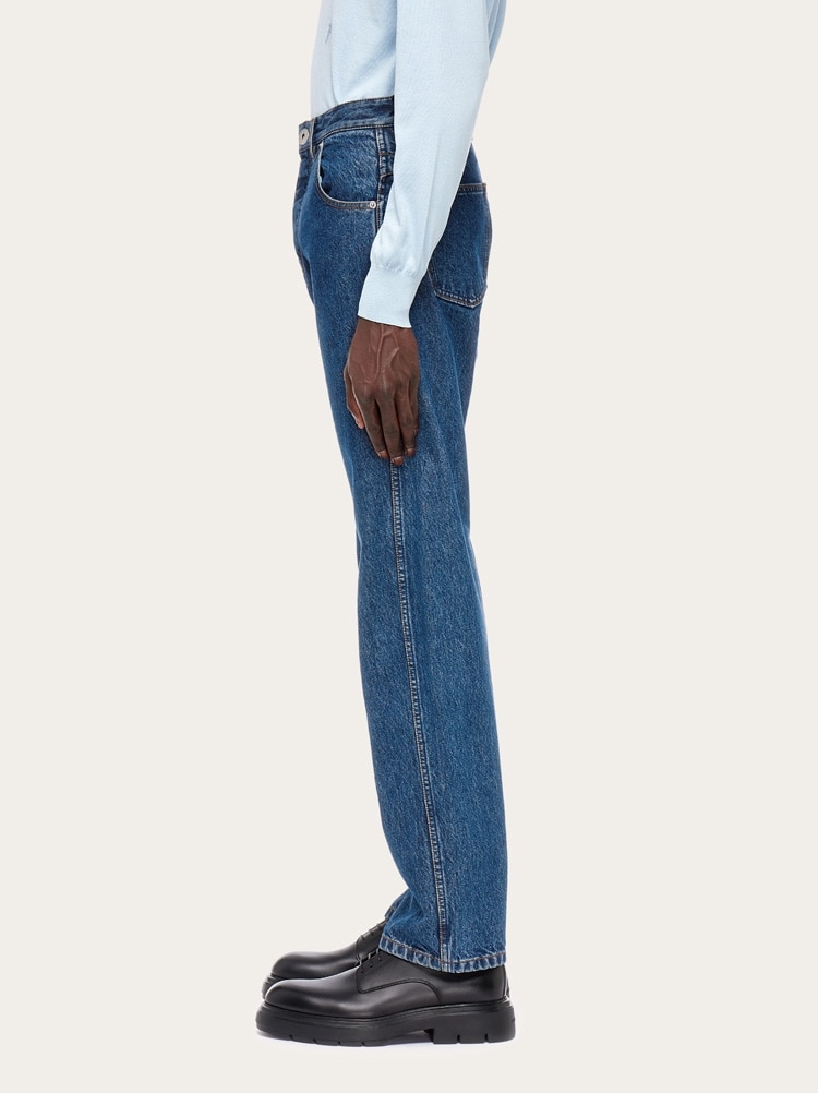 Medium wash jeans Gallery image 3