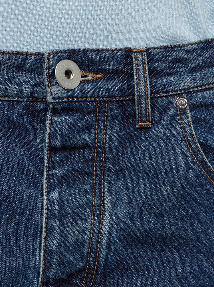 Medium wash jeans Gallery image 5