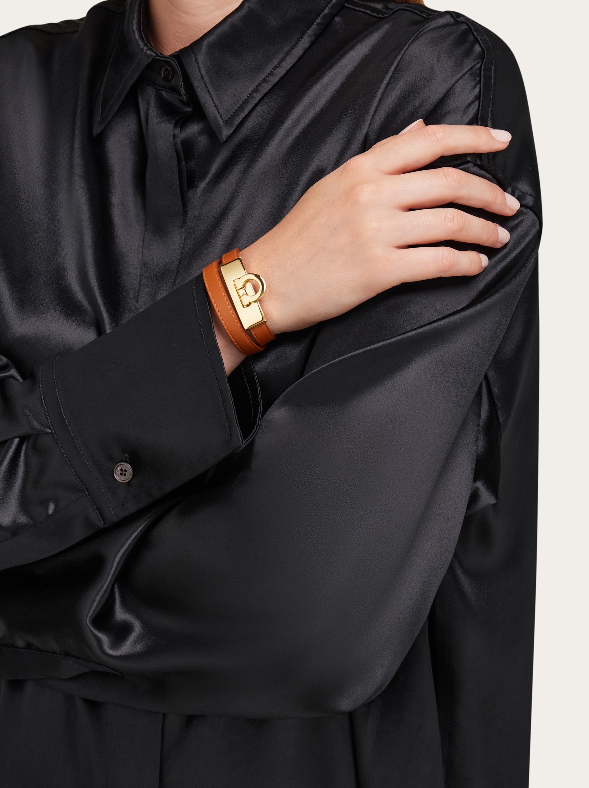 ブレスレット GANCINI BRACELET Gancini bracelet - size 17 - Men | Ferragamo