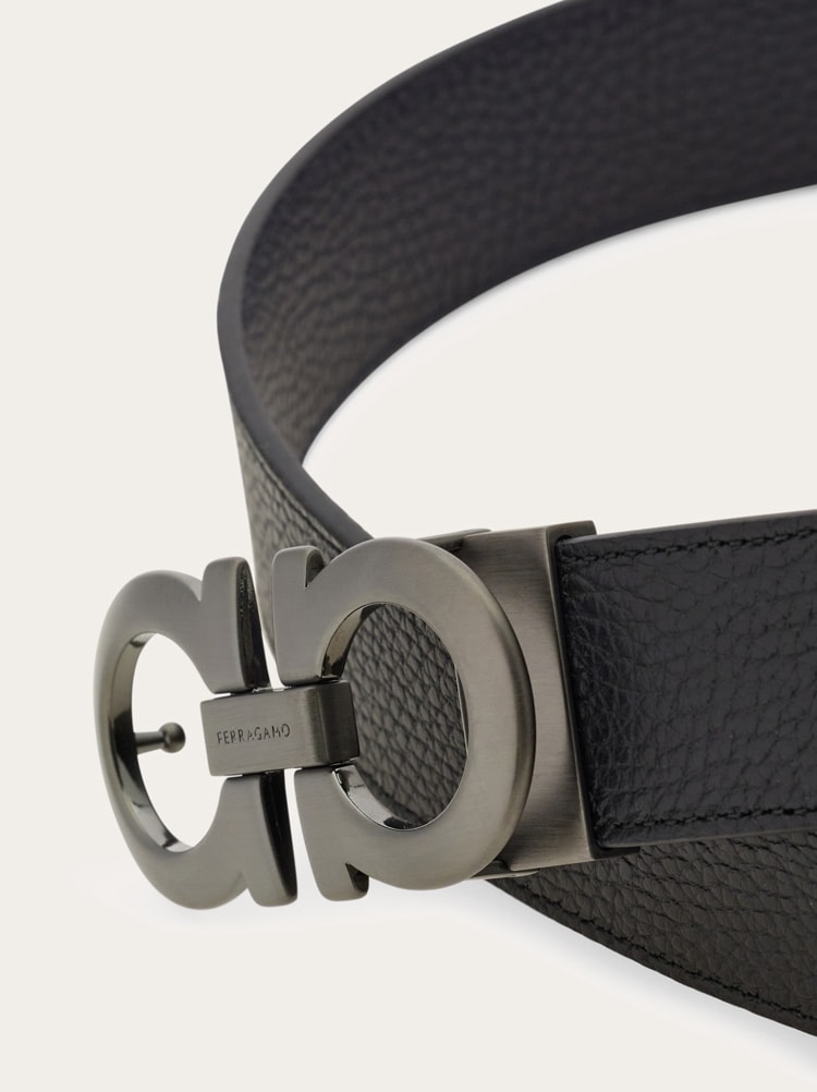 Reversible and adjustable Gancini belt Gallery image 5