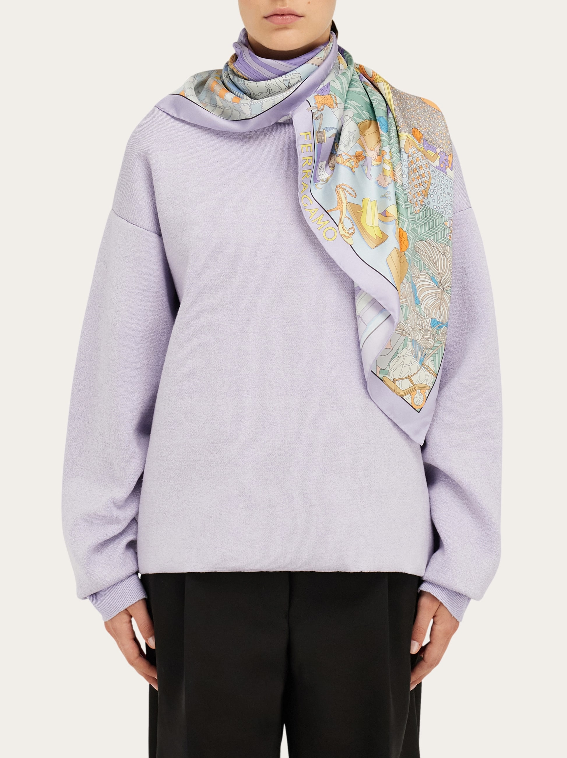 スカーフ FERRAGAMO SCARF (310218785661 VERDEAZZURRO) Ferragamo Salvatore Ferragamo Floral Print Square Silk Scarf