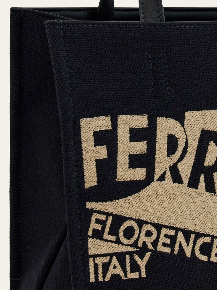 ロゴトートバッグ (M) - ウィメンズ | Ferragamo