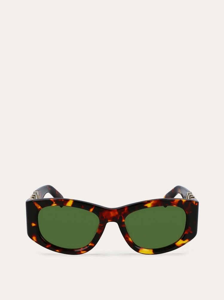 Sunglasses Gallery image 1