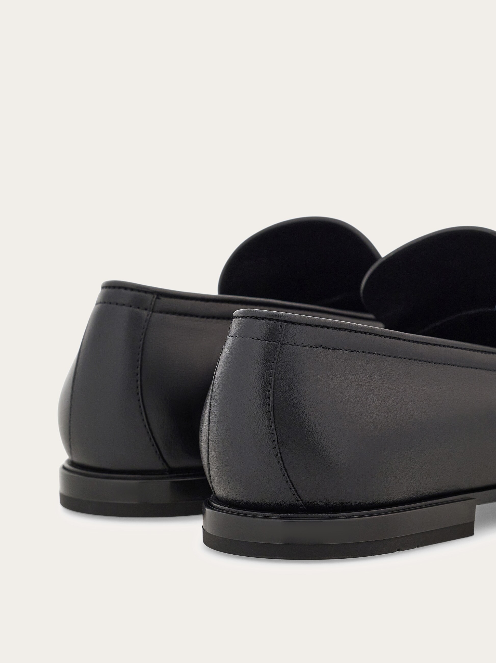 Moccasin with Gancini ornament - Shoes - Men - Salvatore Ferragamo CA 