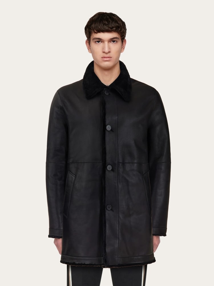 Mantel aus Merino Gallery image 2