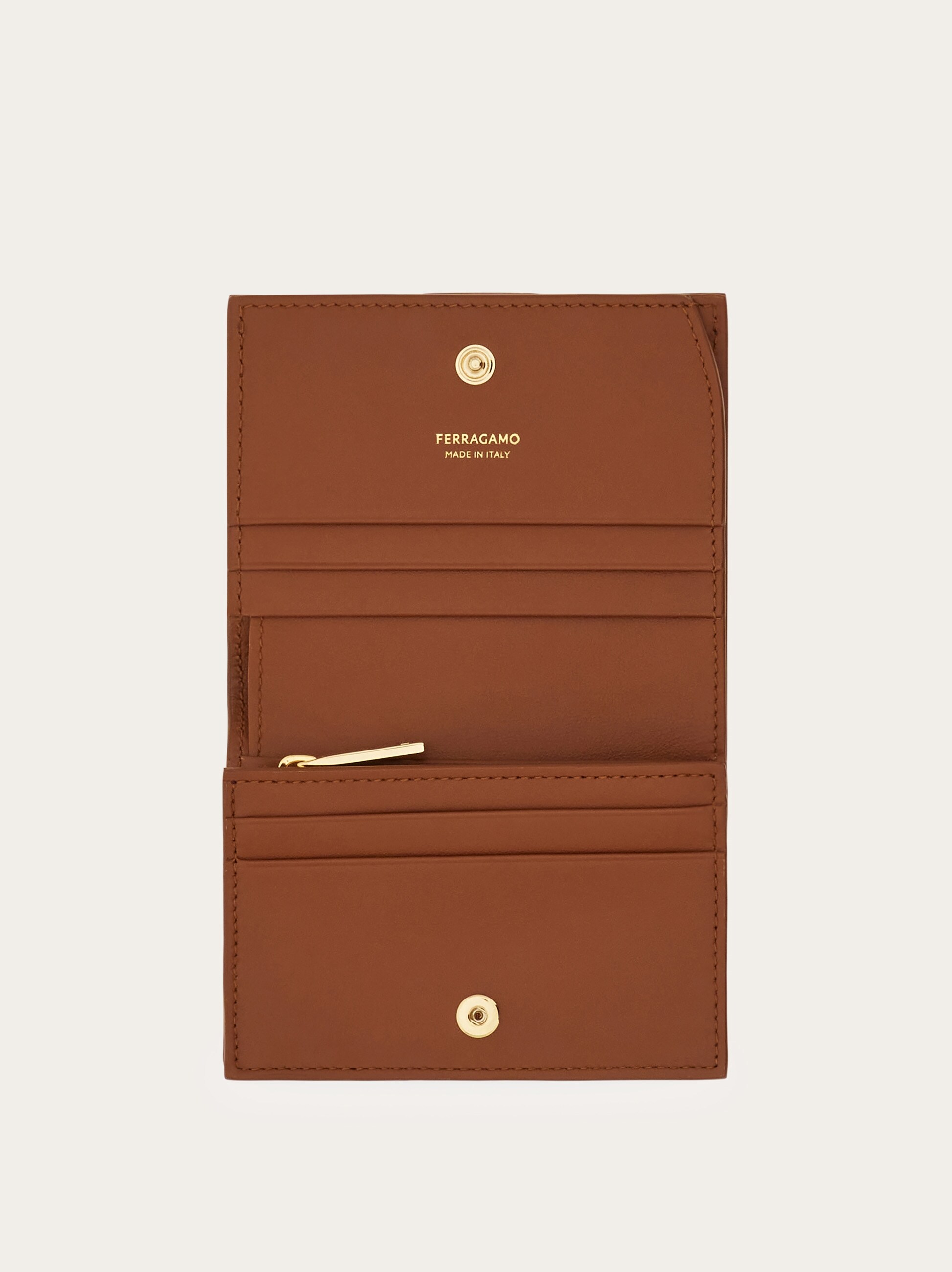 Hug compact wallet - Women | Ferragamo