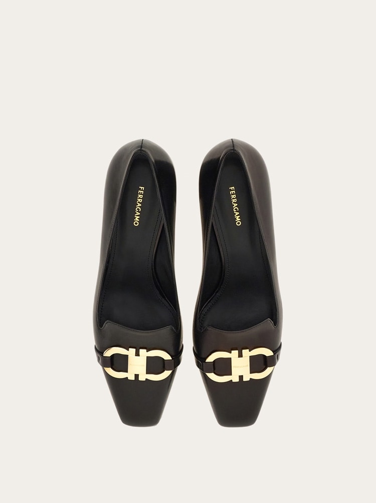 Gancini ornament pump Gallery image 3