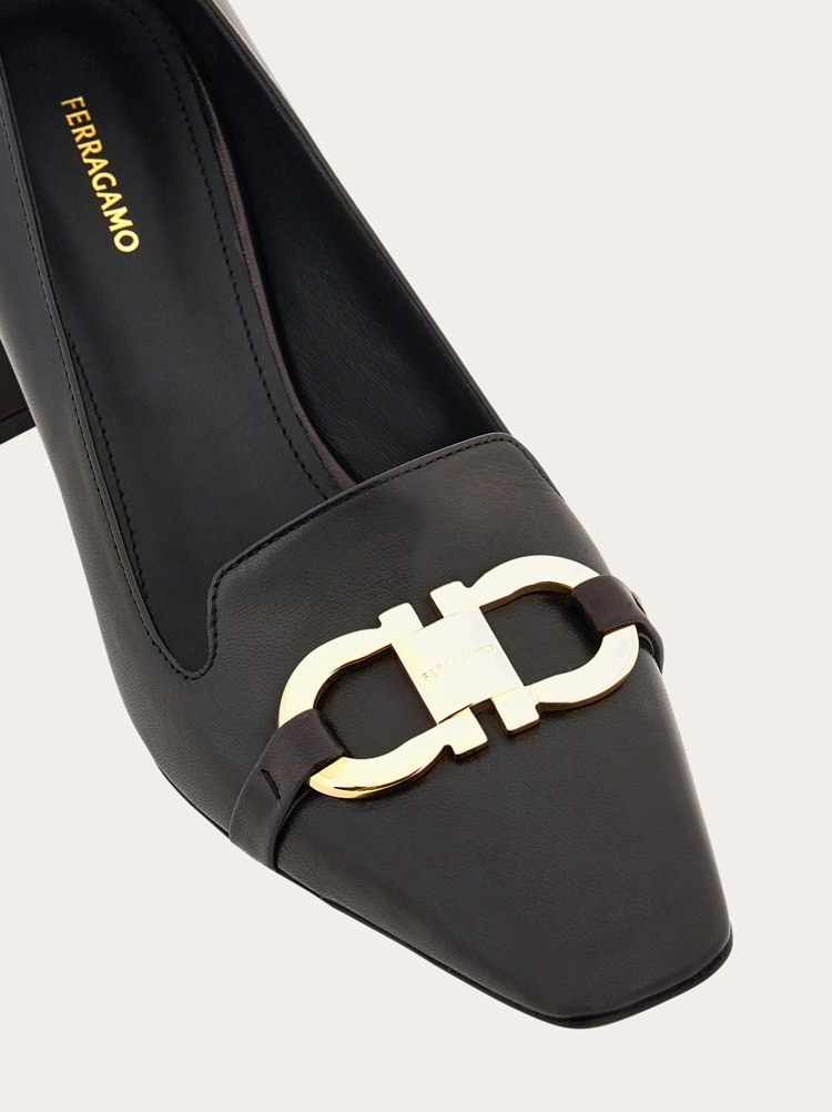 Gancini ornament pump Gallery image 6