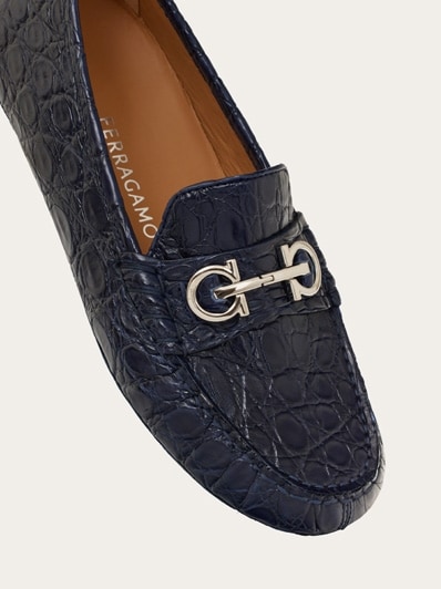 直営店☆Ferragamo☆ GANCINI ロゴ レザー フラット パンプス ガンチーニ パンプス - ウィメンズ | Ferragamo