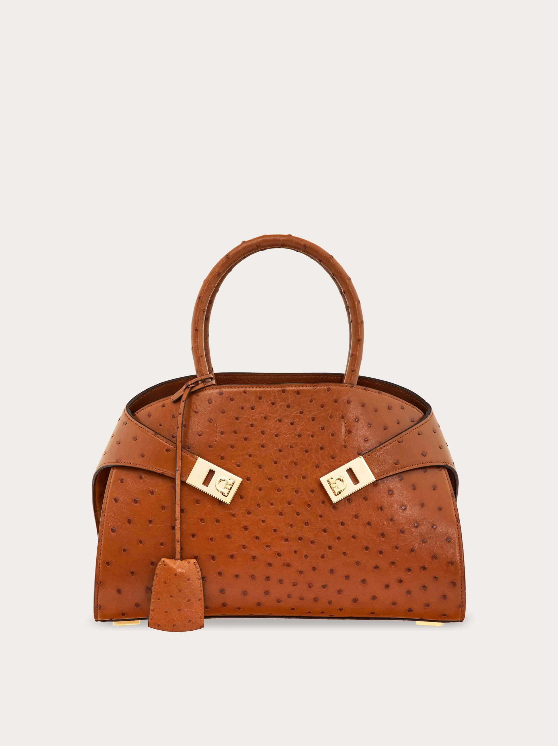Hug handbag (M) - Women | Ferragamo