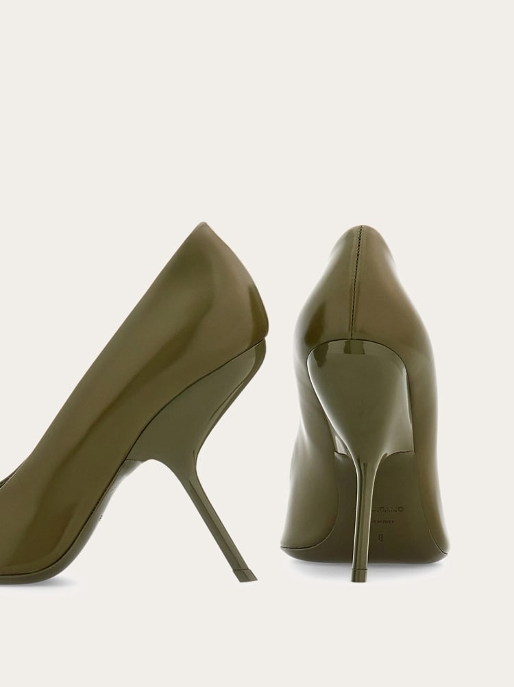 Eva pump Gallery image 6