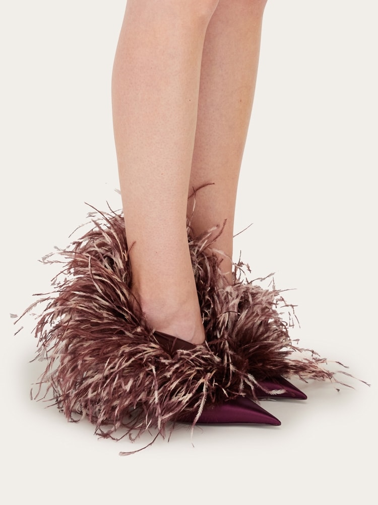 Pump with feathers Gallery image 2