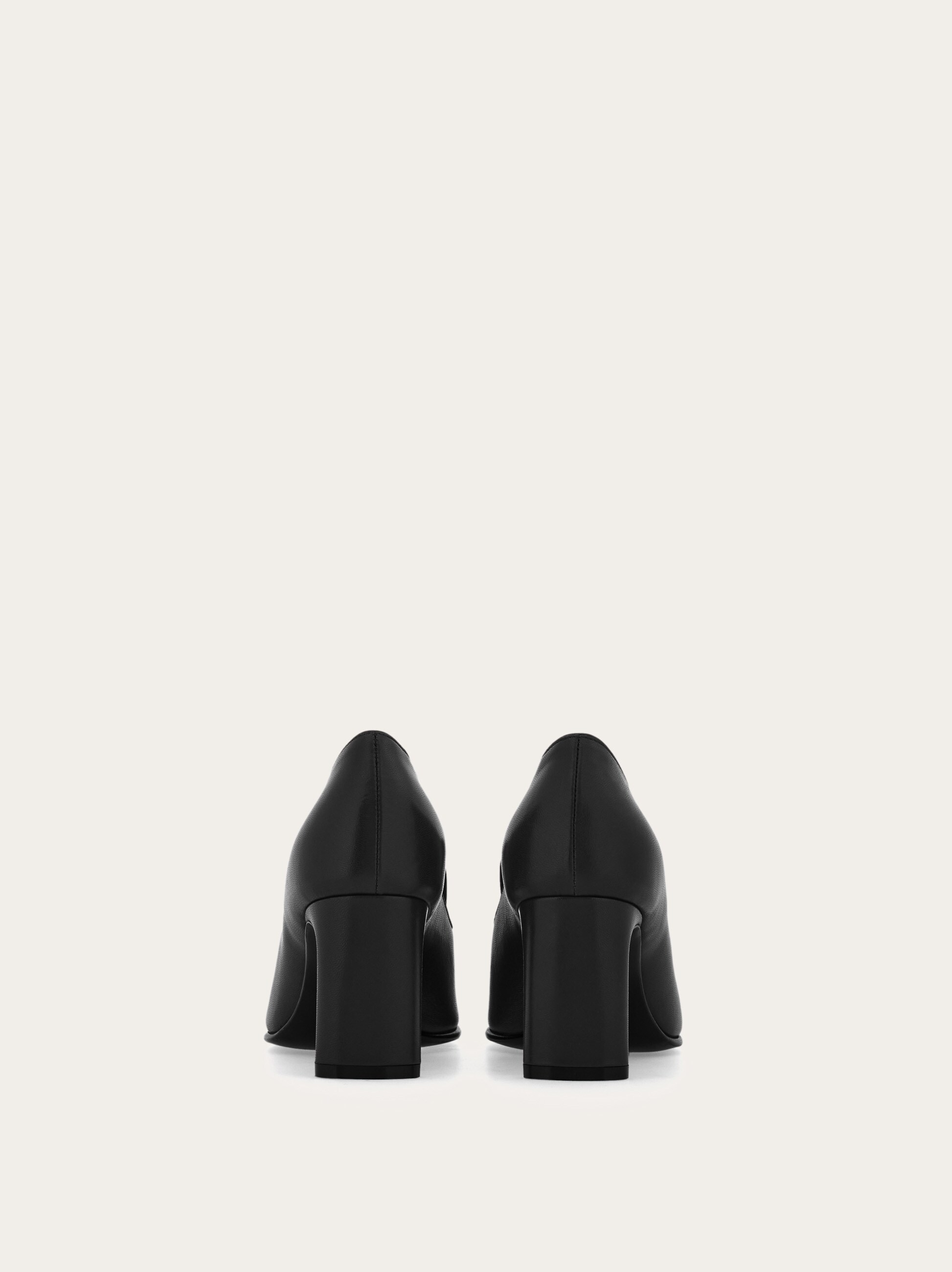 Loafer mit Absatz - Schuhe - Damen - Salvatore Ferragamo DE