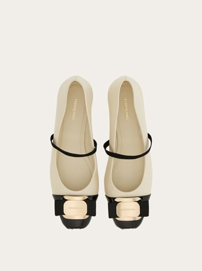 バレリーナシューズ - ウィメンズ | Ferragamo