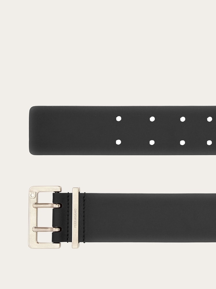 Double holes belt Gallery image 2