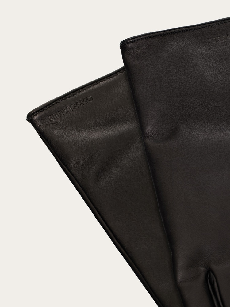 Lined gloves Gallery image 7