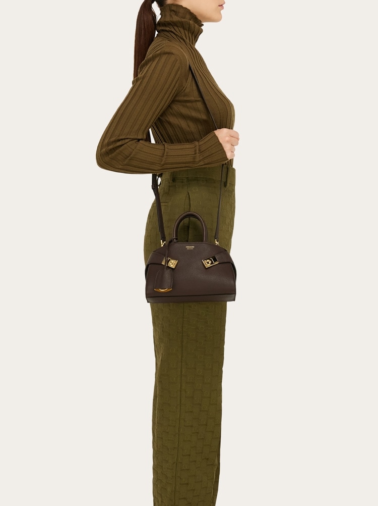 Hug bicolor handbag (XS) Gallery image 3