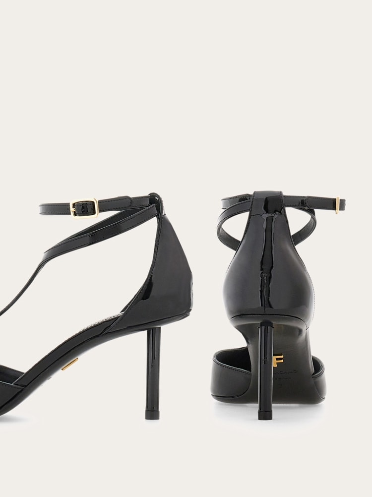 T-strap pump Gallery image 7