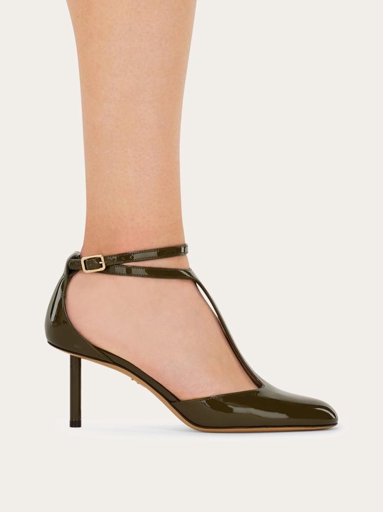 T-strap pump Gallery image 4
