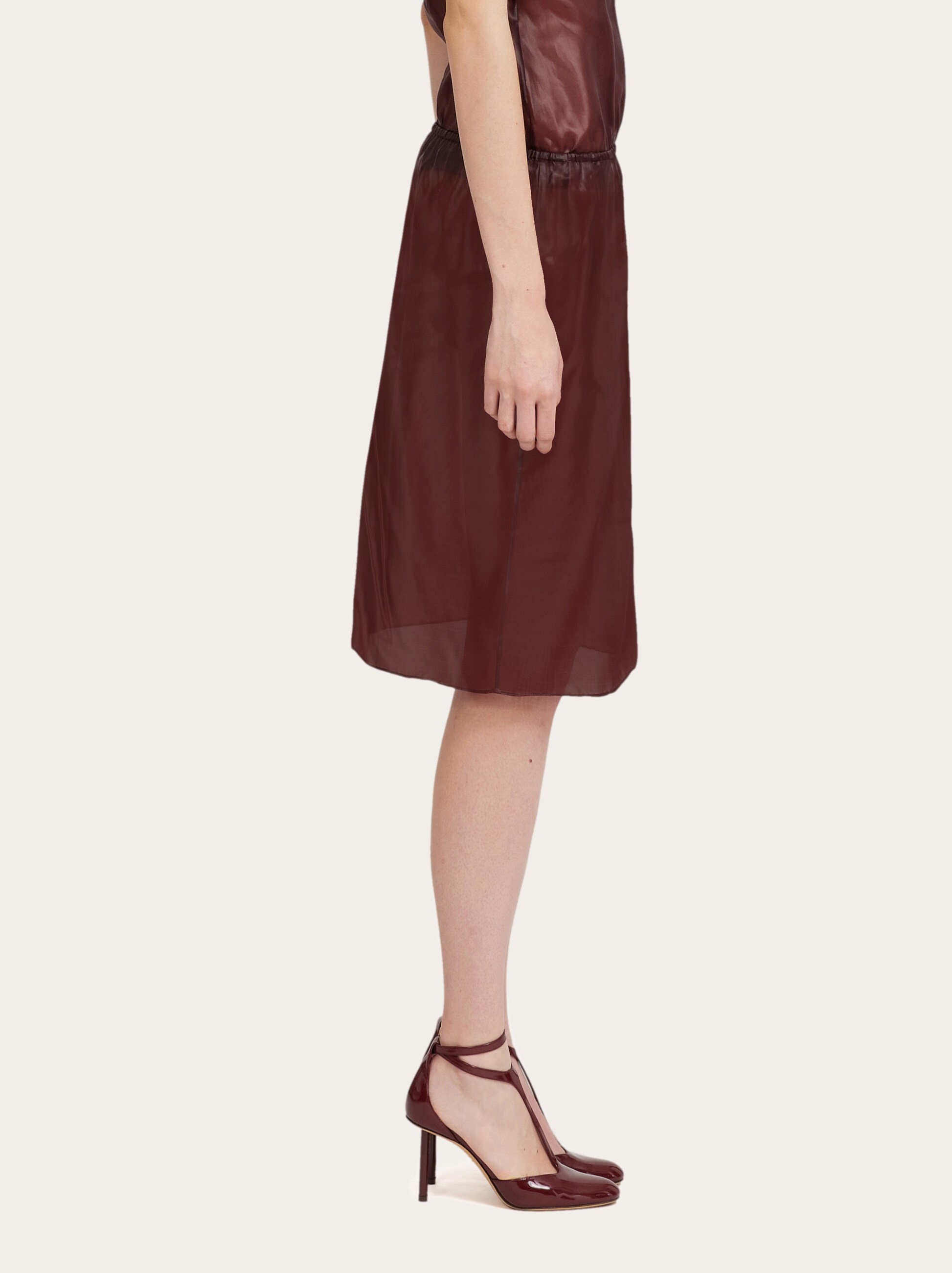 スカート Salvatore Ferragamo Camel Stretch Alpaca Blend Skirt Ferragamo Camel Stretch Alpaca Blend Skirt Salvatore Ferragamo