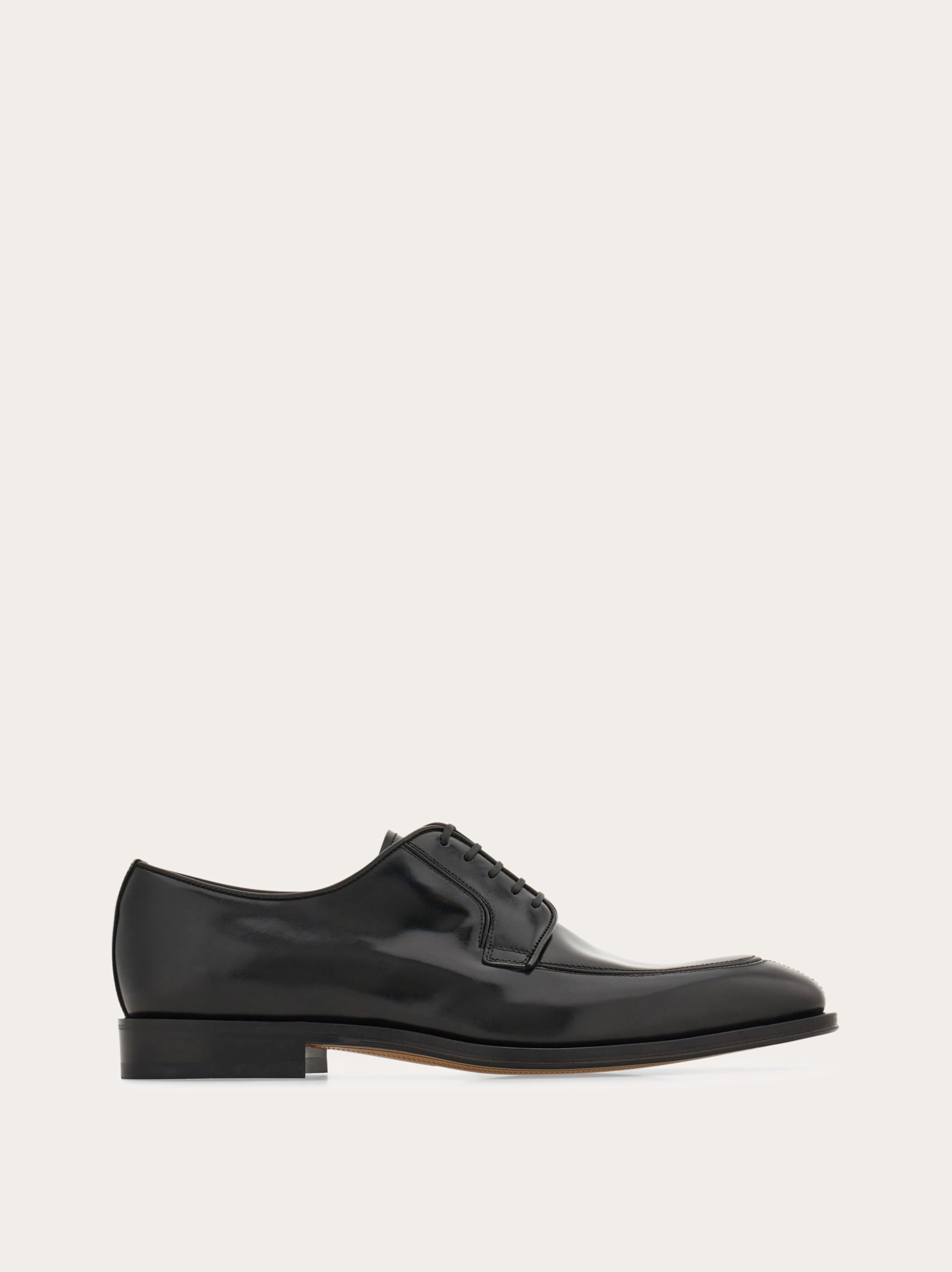 スカーフ FERRAGAMO SS25 (780133 320980002) 楽天市場】フェラガモ FERRAGAMO スカーフ レディース 320755