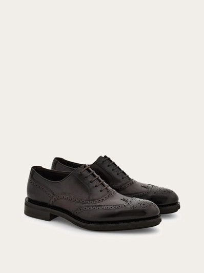 FERRAGAMO直営店 スライドフック Driver with Gancini ornament - Men | Ferragamo