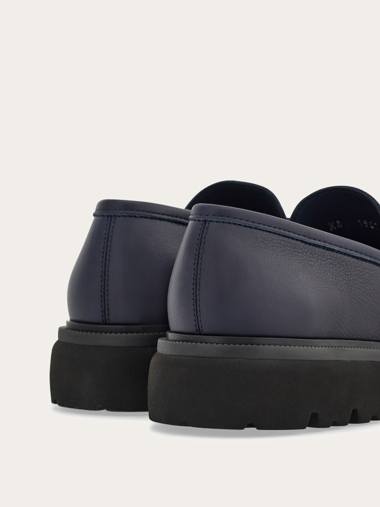 Moccasin with Gancini ornament Gallery image 4