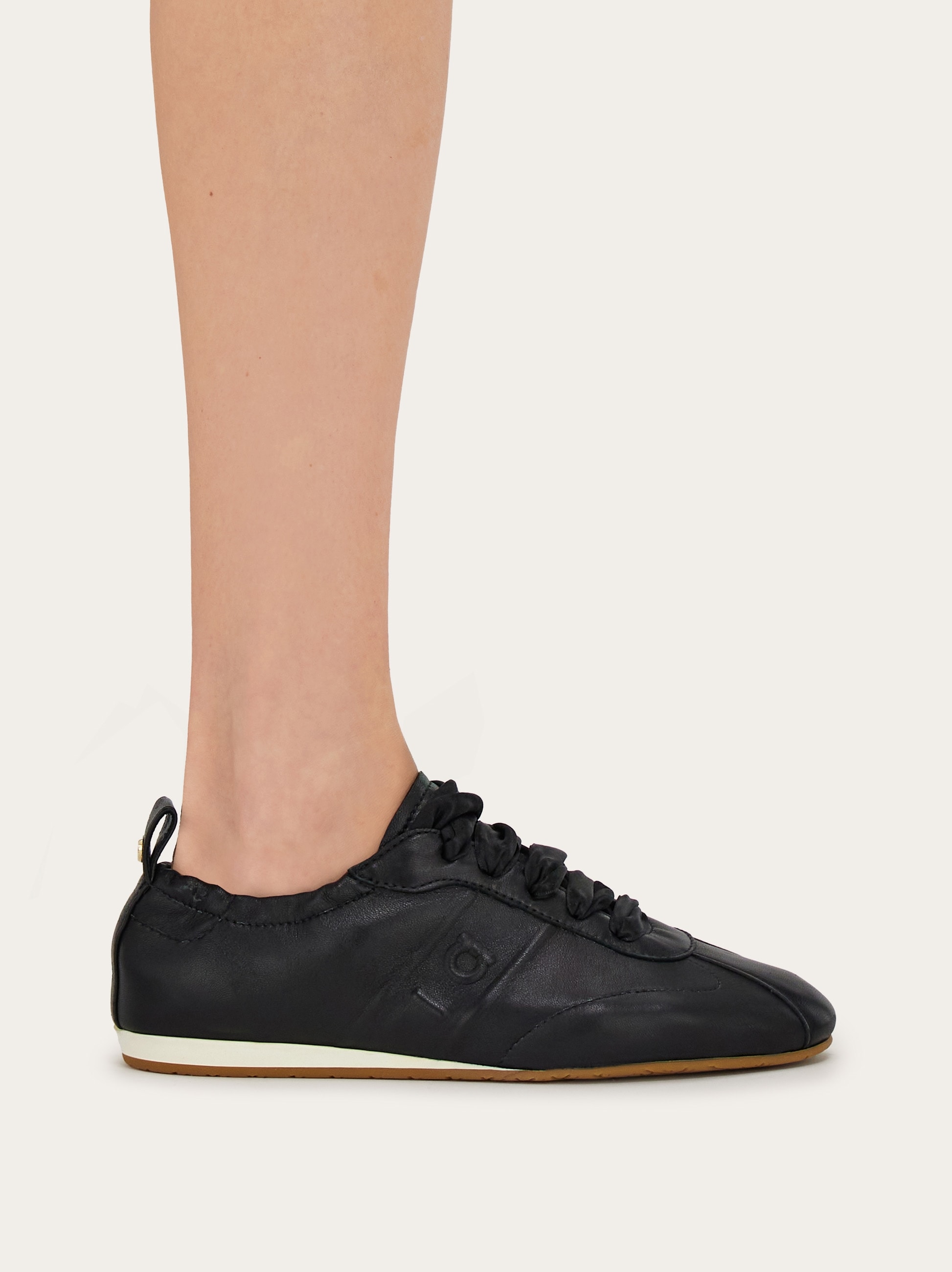 [Salvatore Ferragamo] ハイブリッドスニーカー Hybrid sneaker - Women | Ferragamo