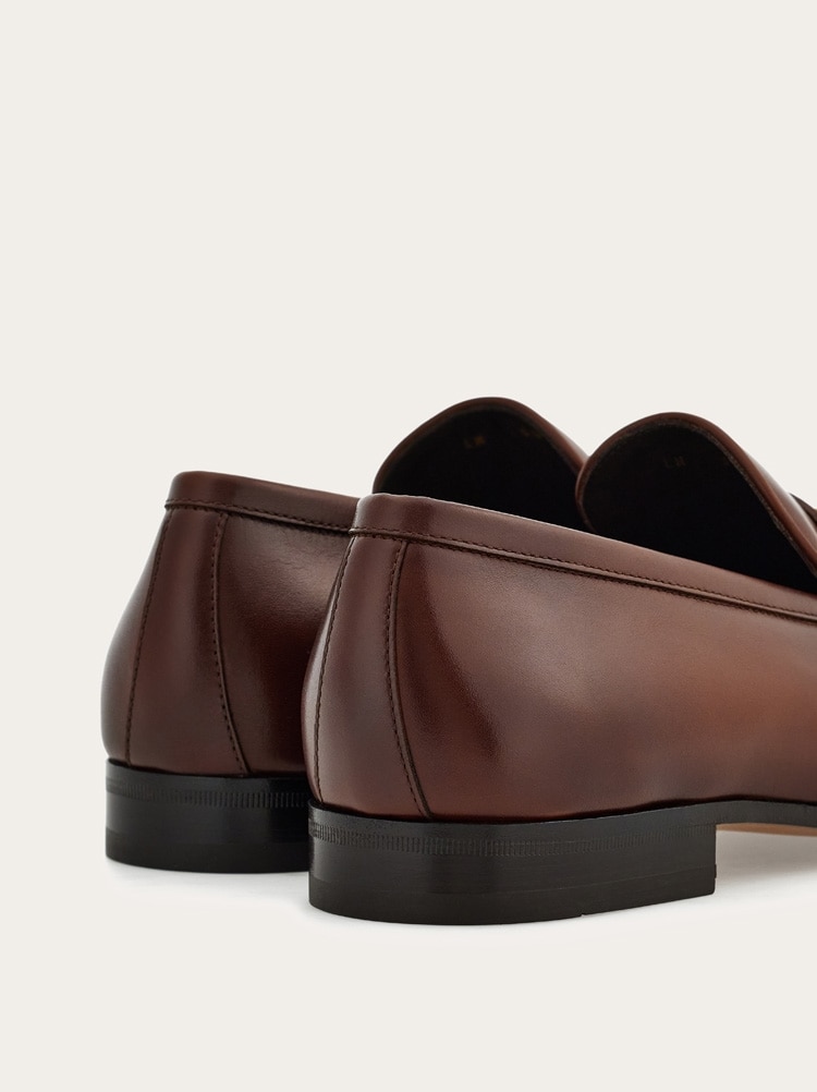 Moccasin with Gancini ornament Gallery image 5