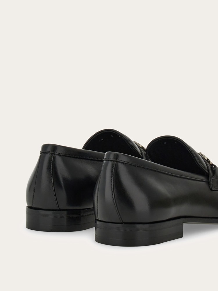 ◆Salvatore Ferragamo 黒 リボン付きモカシン 23cm SA7344BW01008_6_l.jpg