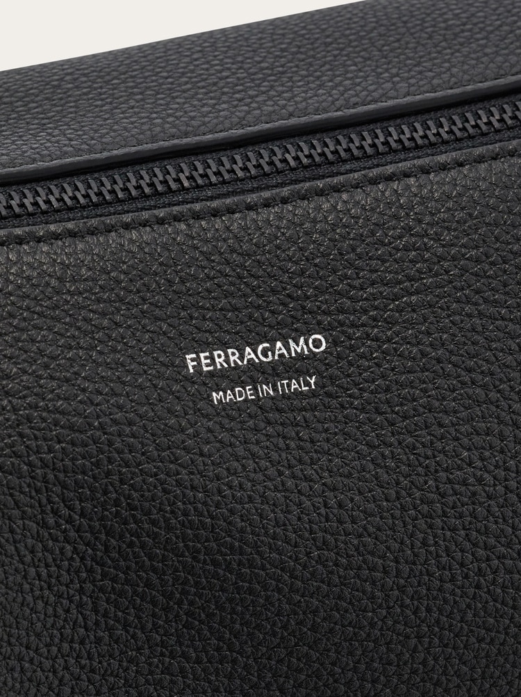 Messenger bag with Gancini buckles (M) Gallery image 7