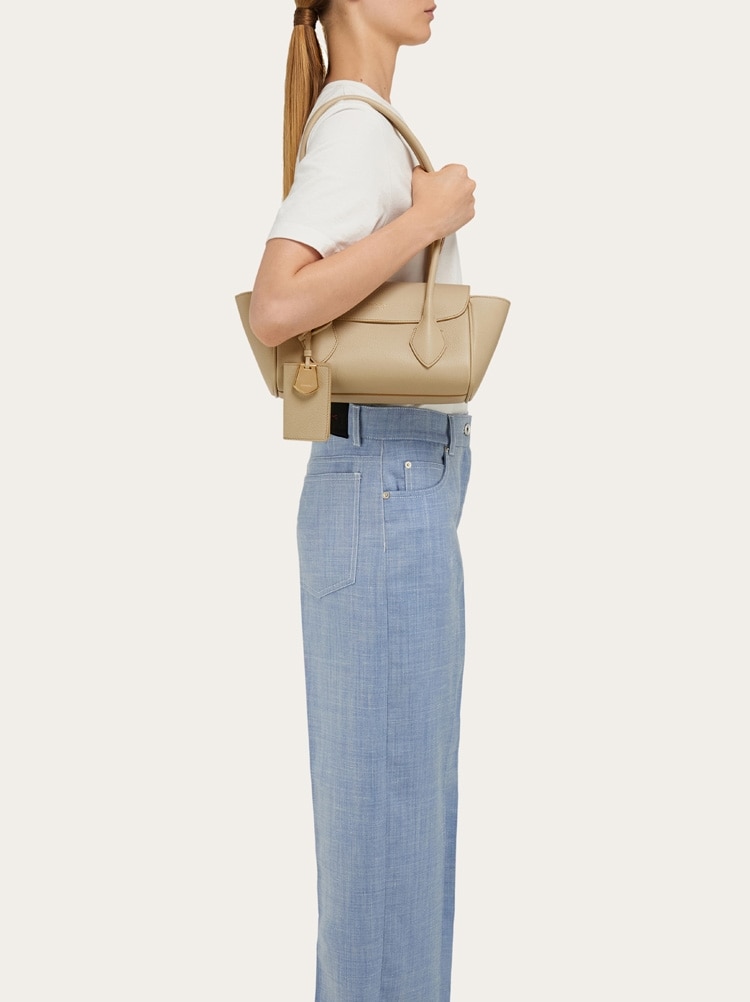 East-West tote bag (S) Gallery image 2