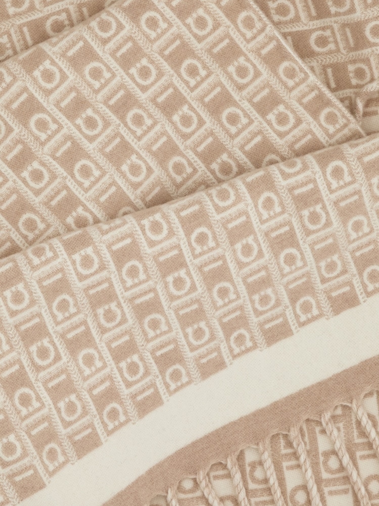 Ferragamo Monogram cape Gallery image 2