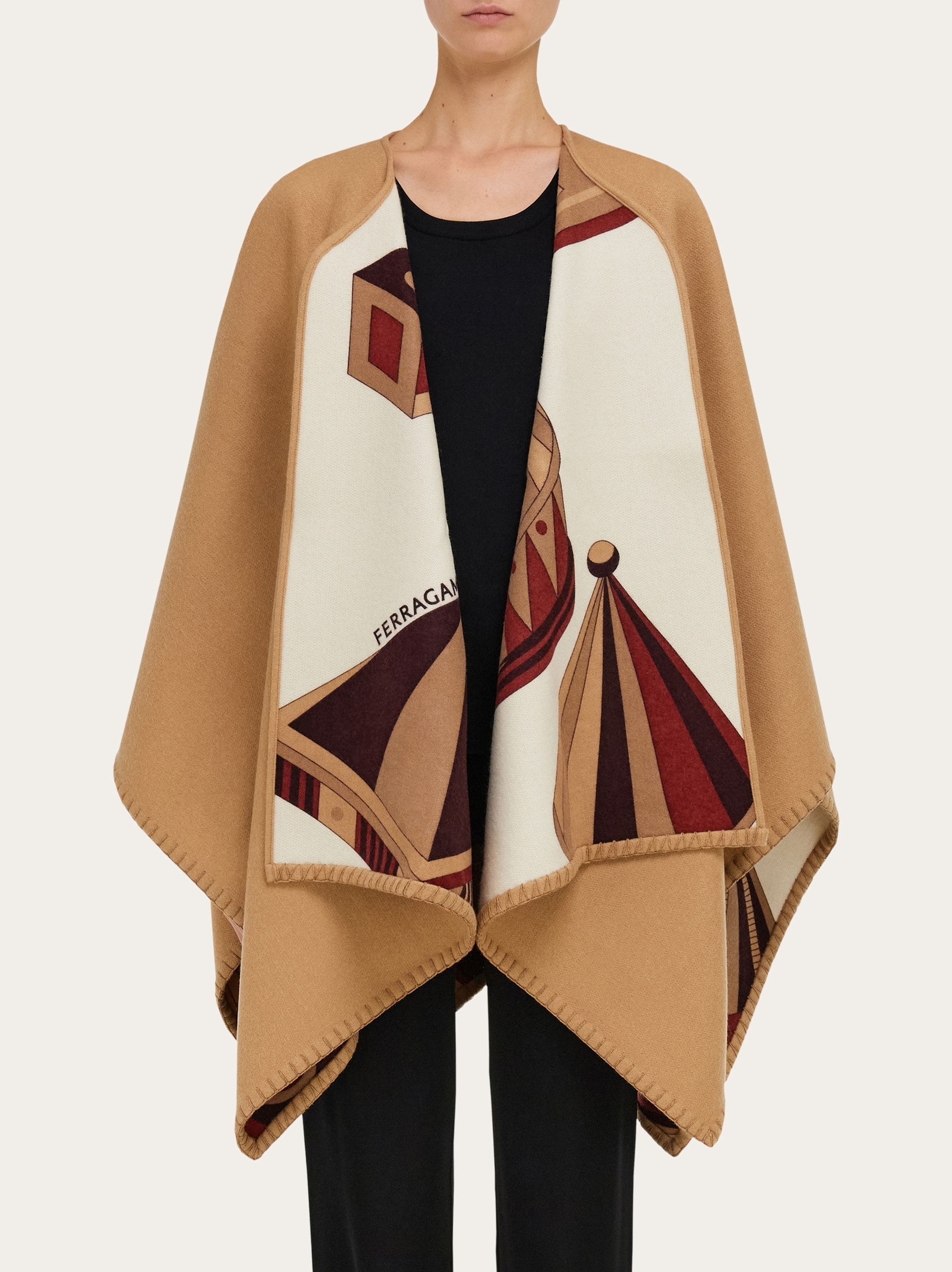 ★FERRAGAMO CAPE Geometrical renaissance print reversible cape - Women