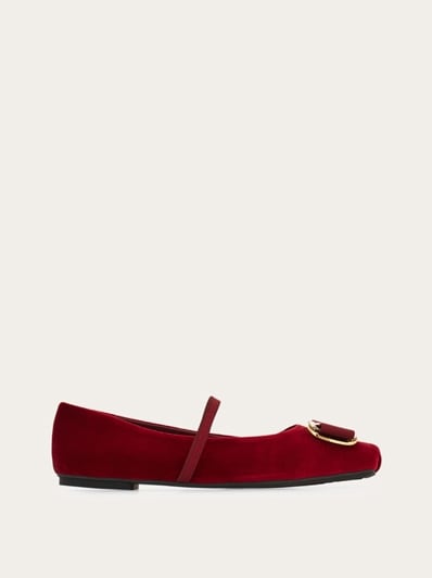 New Vara plate ballet flat - Women | Ferragamo
