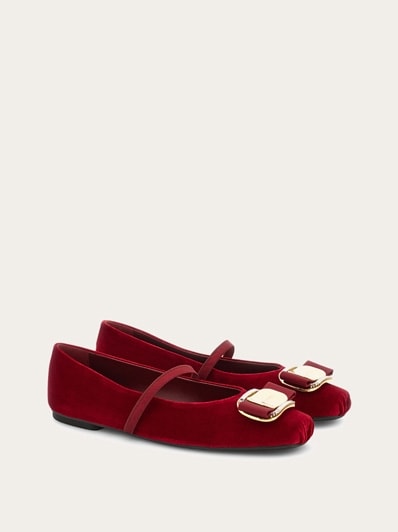 Ballerina - The Iconic Shoe - Ferragamo OE