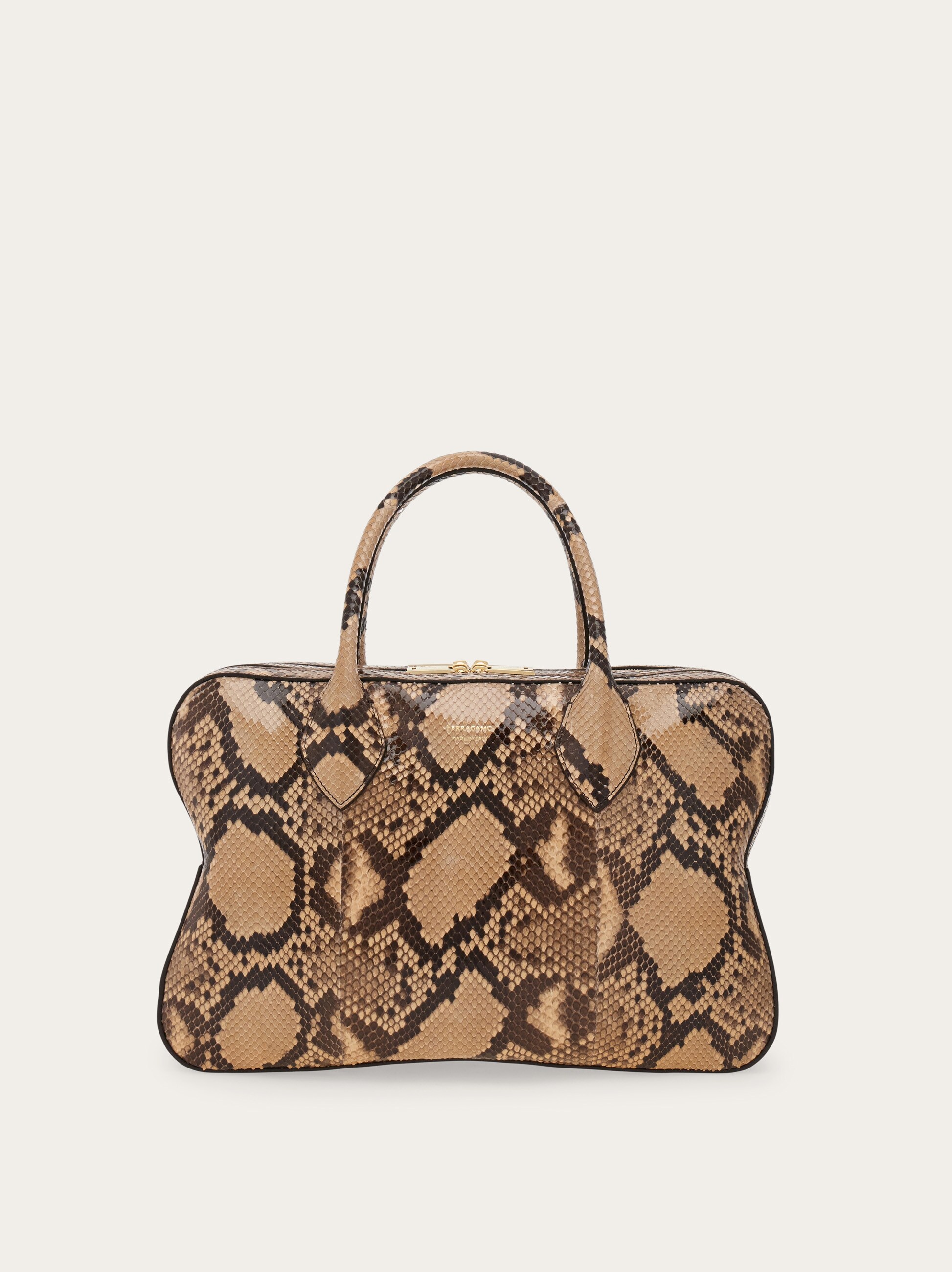Star-shaped handbag (M) - Women | Ferragamo