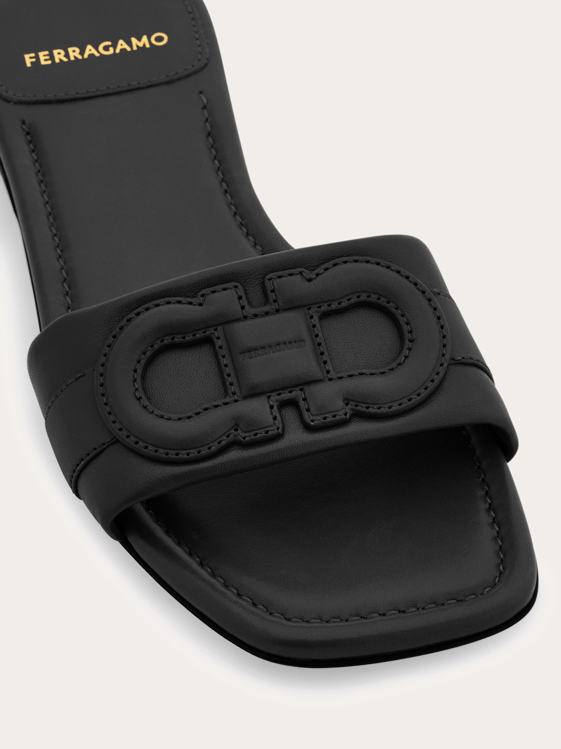 【FERRAGAMO】GANCINI SLIDE SANDALS Ferragamo Women's Leah Double Gancini Slide Sandals