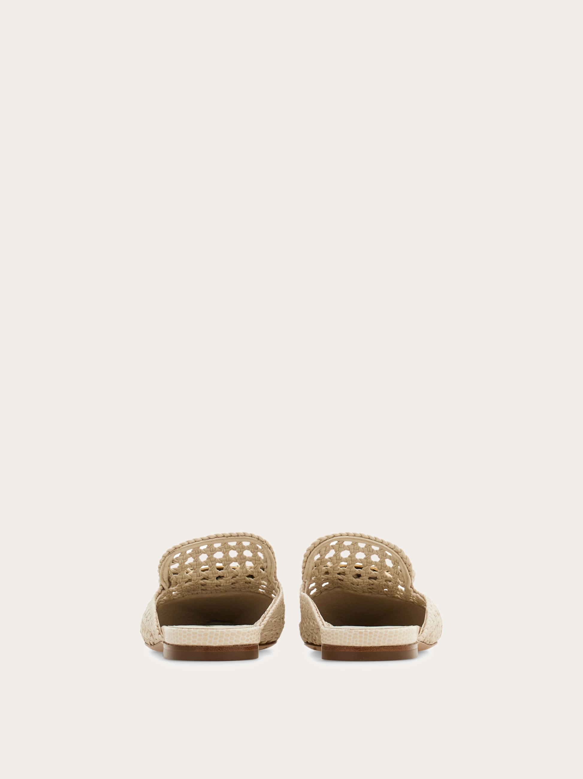 New Vara plate mule - Women | Ferragamo
