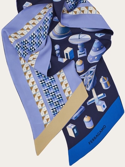 スカーフ FERRAGAMO Bandeau 'Gravure' print (785720 AZZURROMARRONE) Gravure print silk mini bandeau - Women | Ferragamo