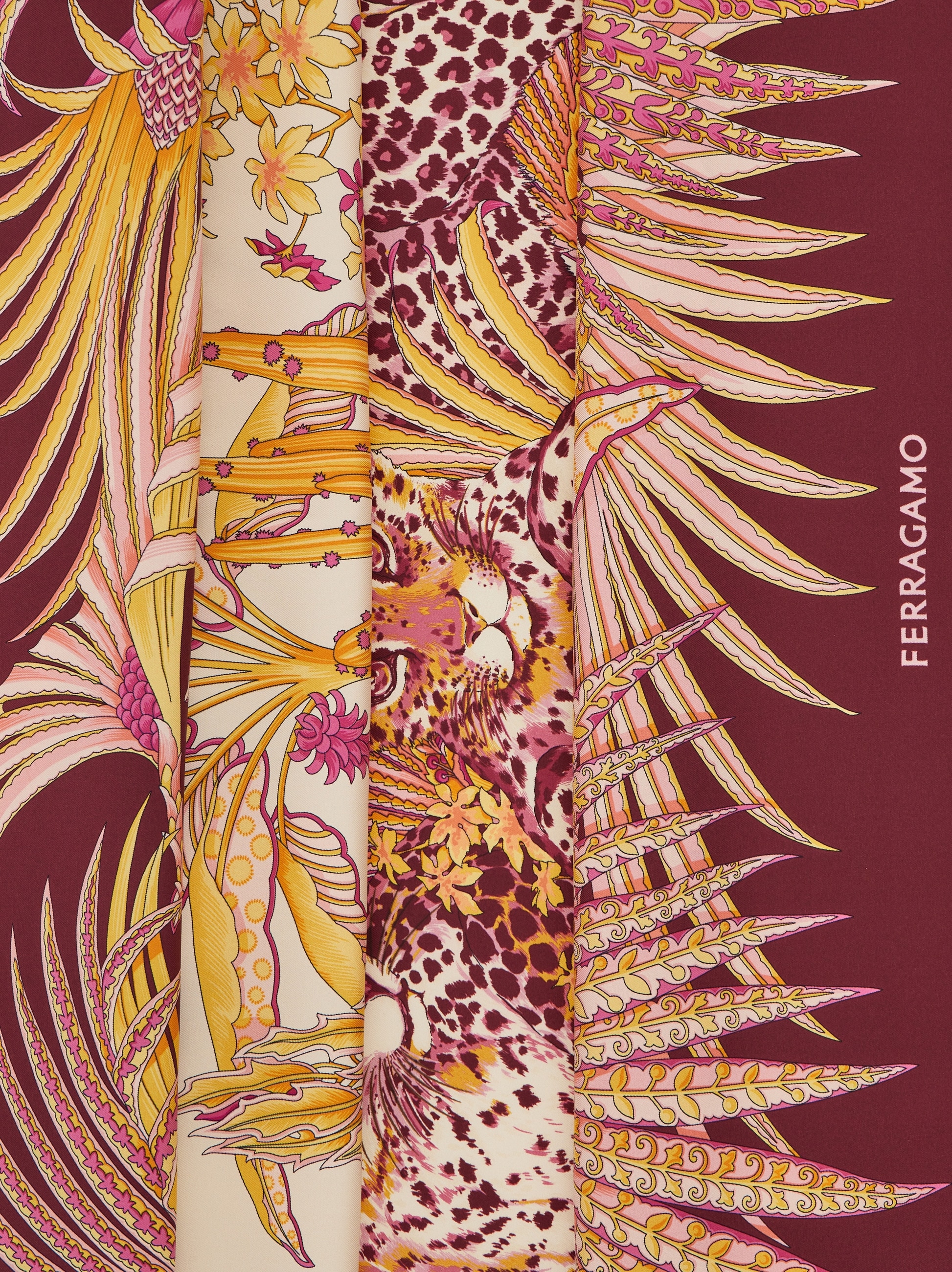 【送料&関税込】Ferragamo Micro Sequins Stole Scarf 送料&関税込】Ferragamo Micro Sequins Stole Scarf Ferragamo