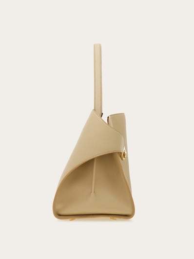 Hug soft bicolor shoulder bag (L) - Women | Ferragamo