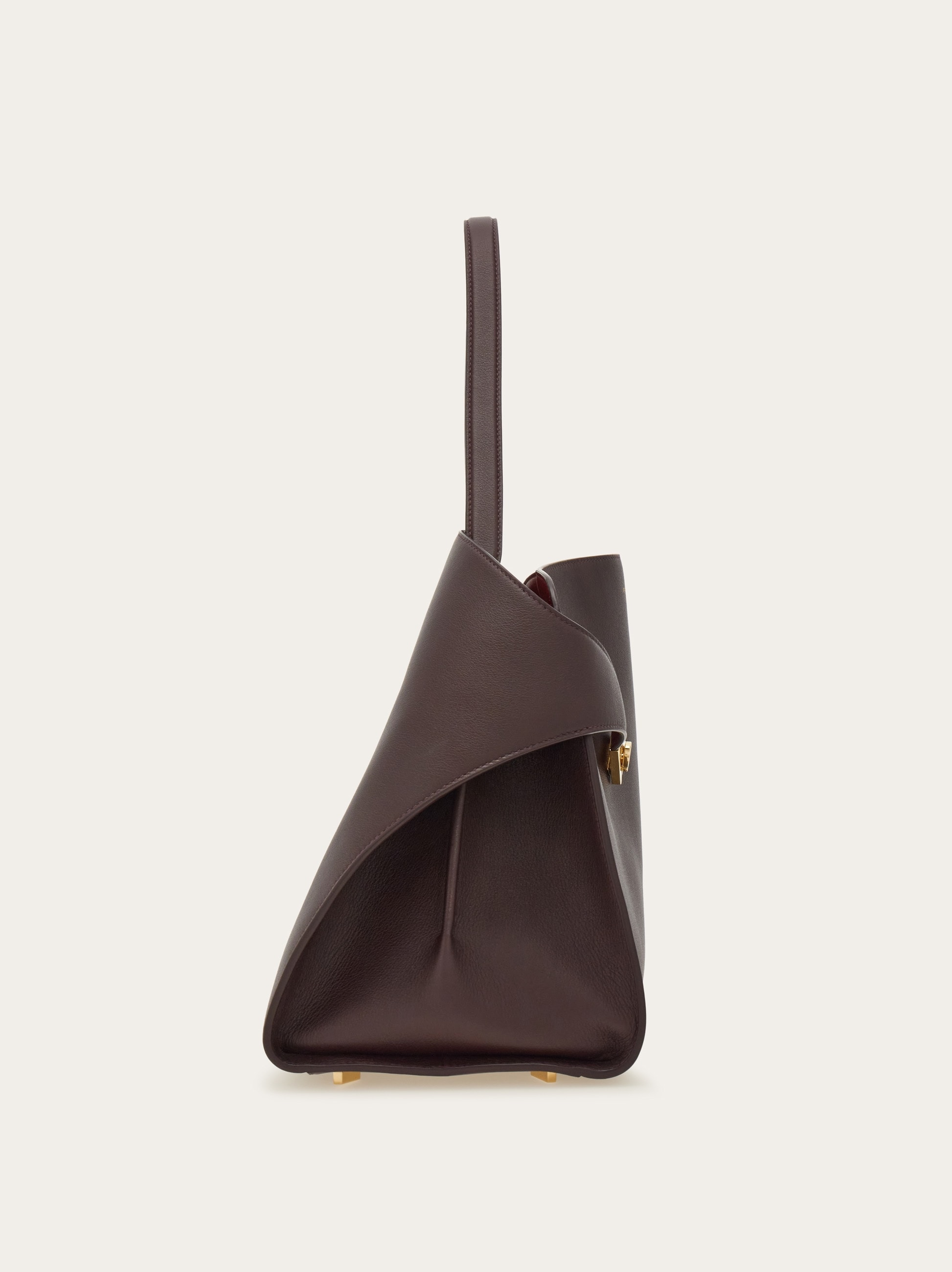 Hug soft bicolor shoulder bag (L) - Women | Ferragamo