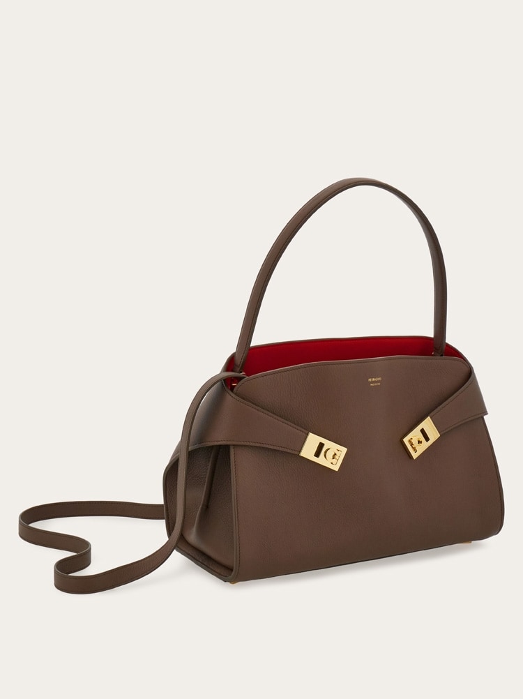 Zweifarbige Schultertasche Hug Soft (M) Gallery image 7