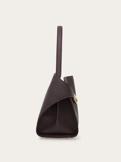 ショルダーバッグ・ポシェット FERRAGAMO SH DUMP S\nShoulder Bag\n27,0x11,0x18,0 Ferragamo Soft-bag (S) - Women | Ferragamo