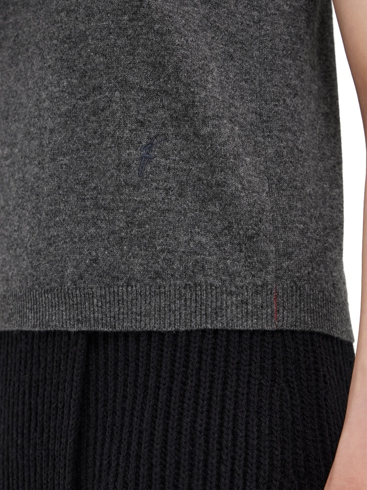 Gilet smanicato in cashmere Gallery image 6