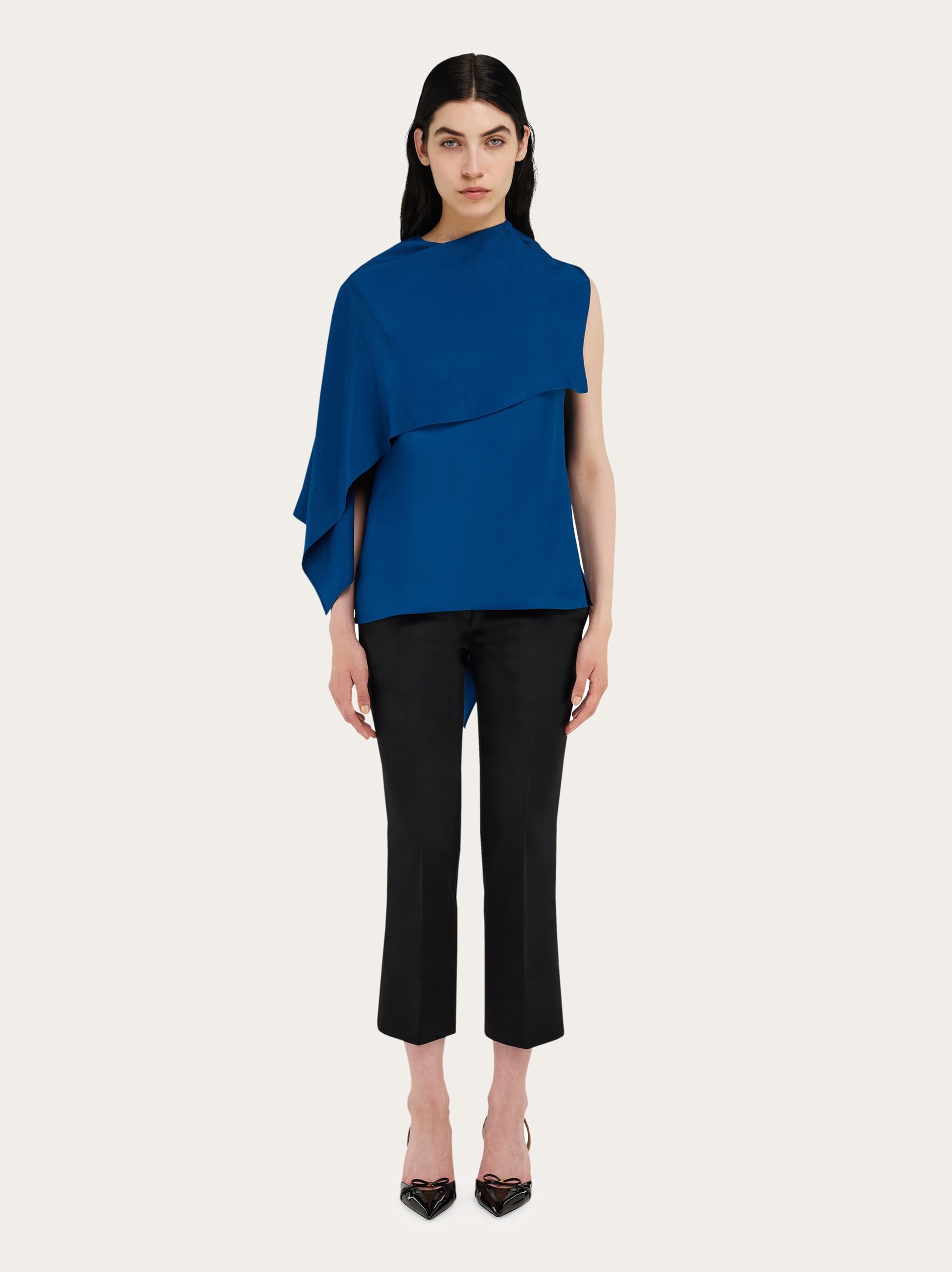 Salvatore Ferragamo｜ (320972 780205) 781739_01_cart_r20.jpg