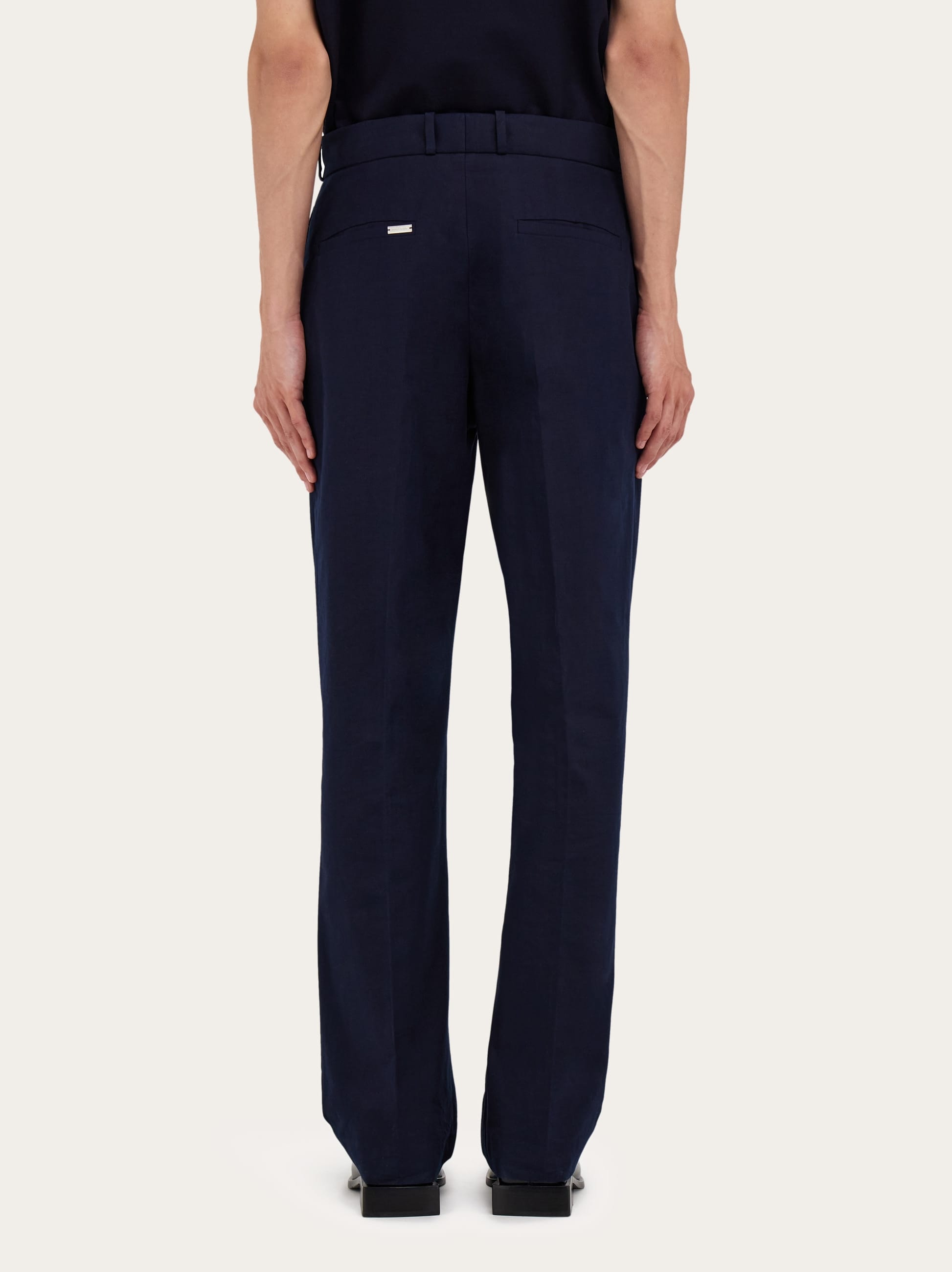 ☆要在庫確認【送料&関税込】Ferragamo Frayed Cotton Trousers Cotton canvas pants - Men | Ferragamo