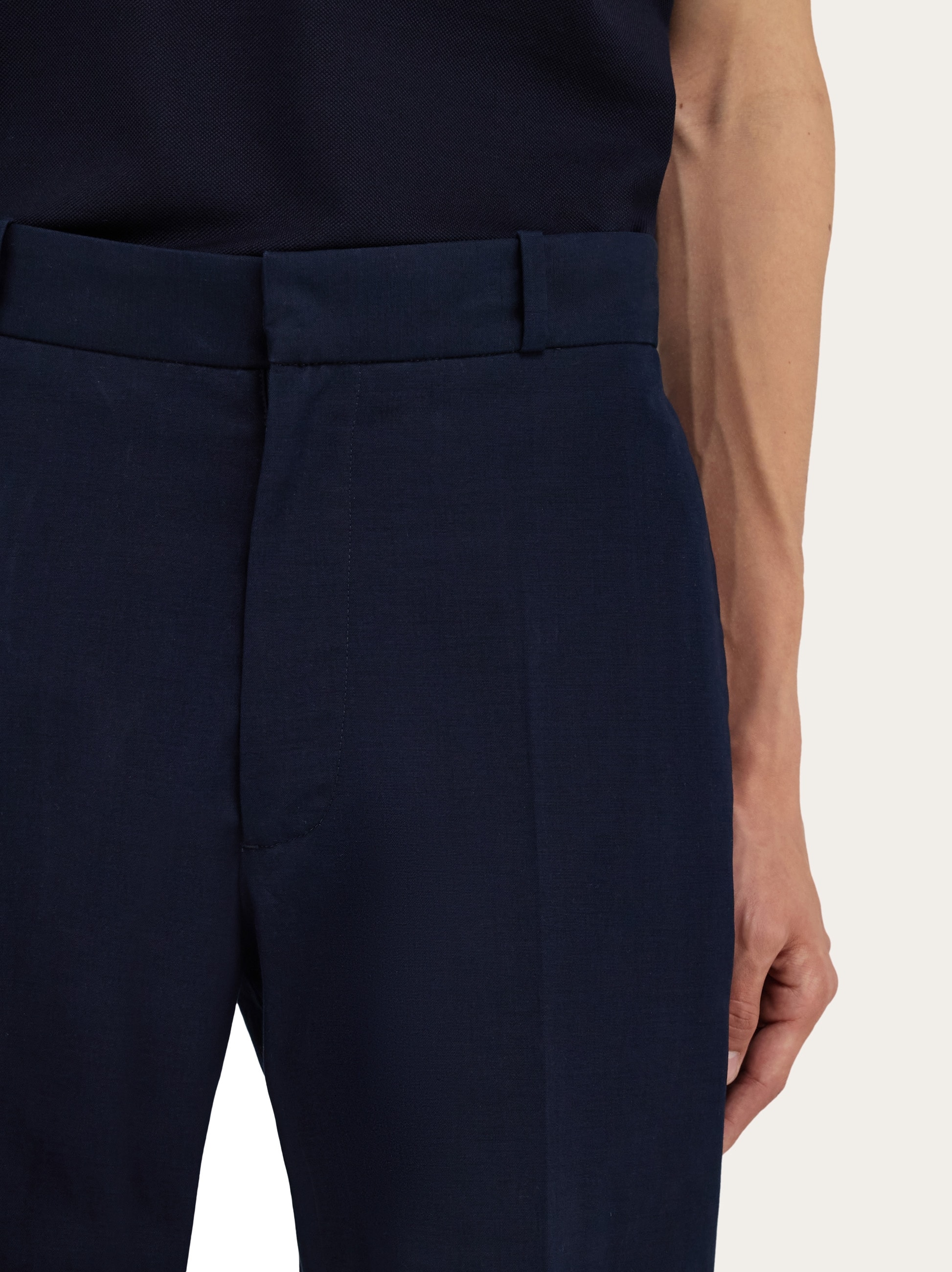 【送料&関税込】Ferragamo Stretch Pants Tailored trouser with inverted pleats - Men | Ferragamo